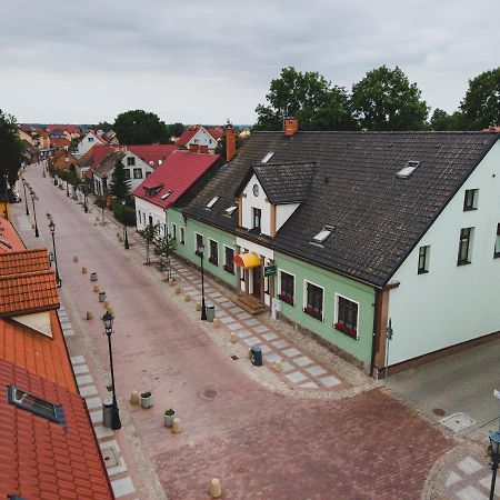 Dom Wczasowy Pod Zegarem Łeba Exteriör bild